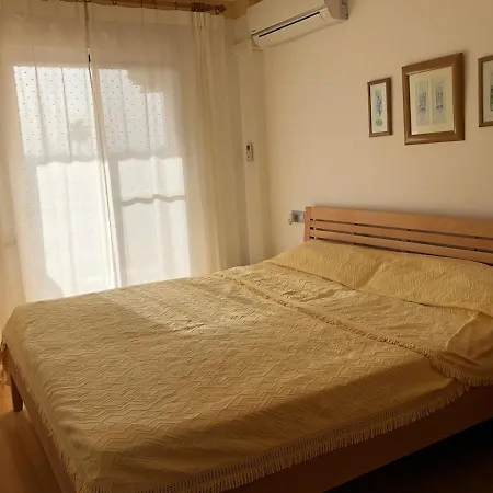 Appartamento Cosy With Pool And Near